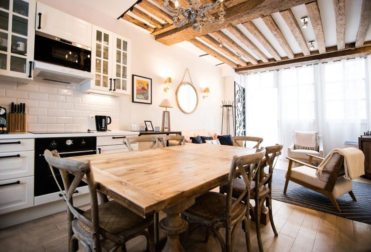 Classy Bourgeois - Chic 2 Bedroom In Le Marais * Parigi